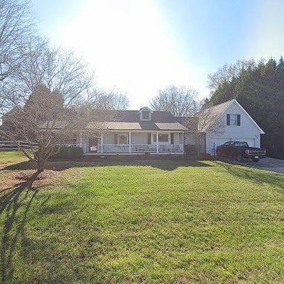 567 Canvasback Rd, Mooresville, NC 28117