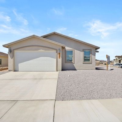 569 Osier Dr, Canutillo, TX 79835