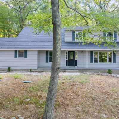 57 Eagle Ridge Dr, Gales Ferry, CT 06335