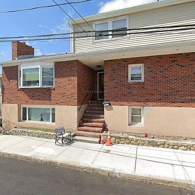 57 Roosevelt St, Revere, MA 02151