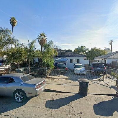 570 N East End Ave, Pomona, CA 91767