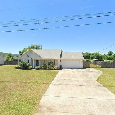 570 Kay Rd, Laceys Spring, AL 35754