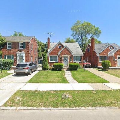 5700 Hillcrest St, Grosse Pointe, MI 48236