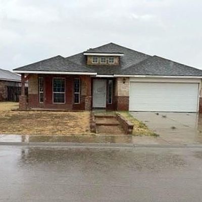 5708 Champions Dr, Midland, TX 79706