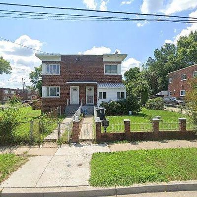 5709 18 Th Ave, Hyattsville, MD 20782