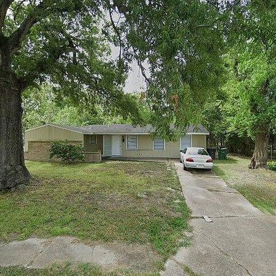 5712 Glenhurst Dr, Houston, TX 77033