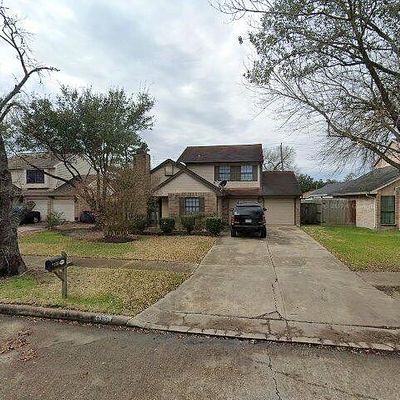 5715 Mackmiller St, Houston, TX 77049