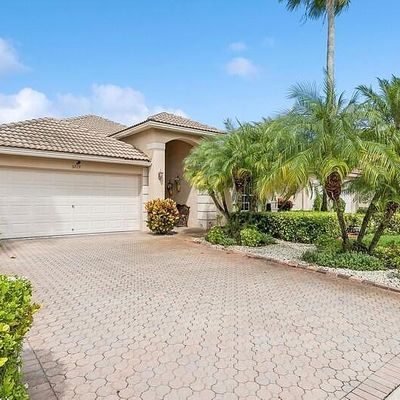 5719 Fountains Dr S, Lake Worth, FL 33467