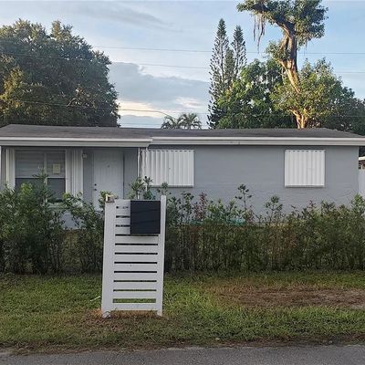 5721 Hope St, Hollywood, FL 33021