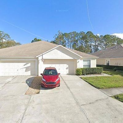 5722 Autumn Shire Dr, Zephyrhills, FL 33541