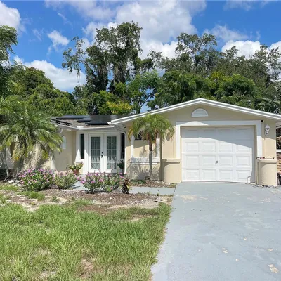 5736 Colonial Dr, New Port Richey, FL 34653