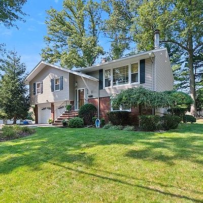 574 Hickory St, Township Of Washington, NJ 07676