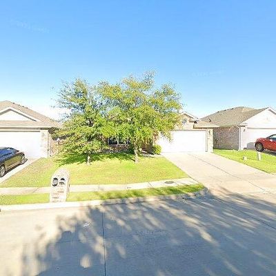 5776 Goldfinch Way, Dallas, TX 75249