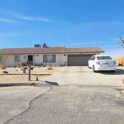 5780 Hall Ln, Twentynine Palms, CA 92277