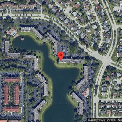 5801 Coral Lake Dr #101, Margate, FL 33063