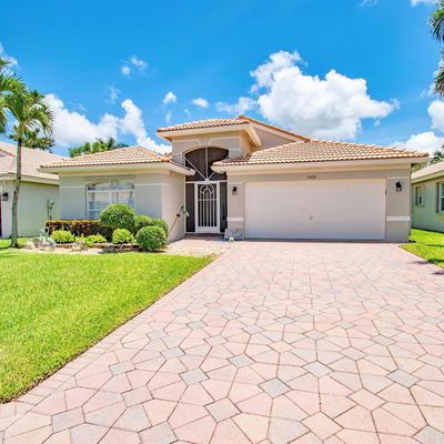 5802 Royal Club Dr, Boynton Beach, FL 33437