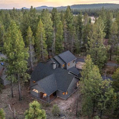 58032 Kinglet Rd, Bend, OR 97707