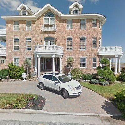 5806 Boardwalk, Ventnor City, NJ 08406