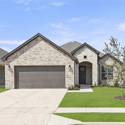 581 Silver Springs Ln, Lavon, TX 75166