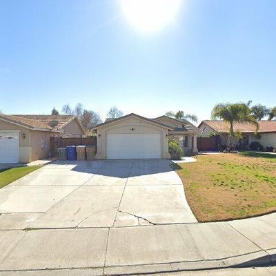 5811 Grand Terrace Ct, Bakersfield, CA 93313