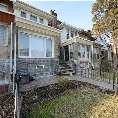 6538 N Bouvier St, Philadelphia, PA 19126