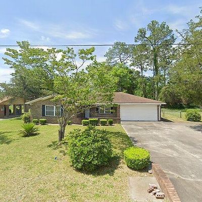 655 Mahoney Rd, Hinesville, GA 31313