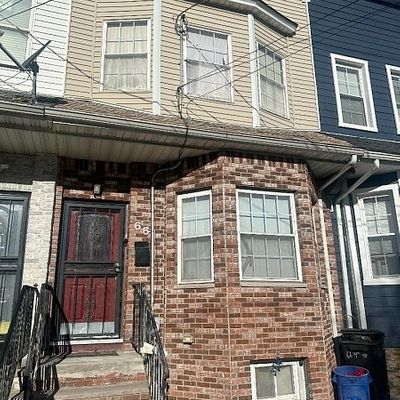 66 4th St, Newark City, NJ 07107