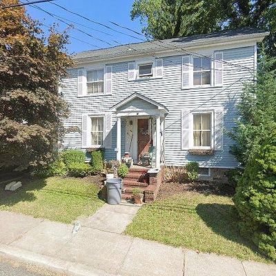 66 Main St, Lebanon, NJ 08833