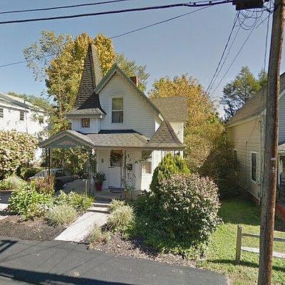 66 Scott St, Norwich, CT 06360