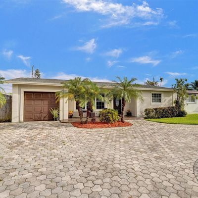 6625 Coconut Dr, Miramar, FL 33023