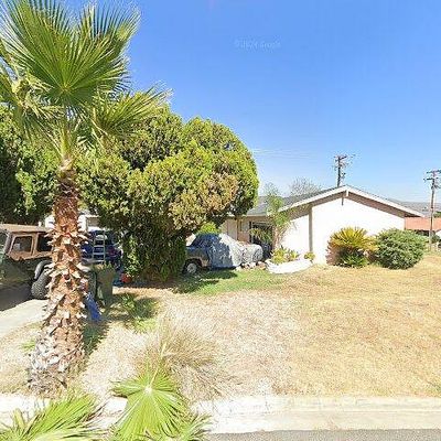 6631 Avenue De Palma, Jurupa Valley, CA 92509