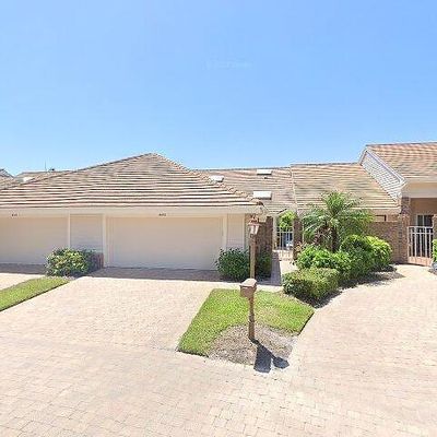 6633 Trident Way, Naples, FL 34108