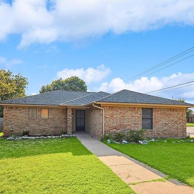 6637 Old Whitley Rd, Watauga, TX 76148