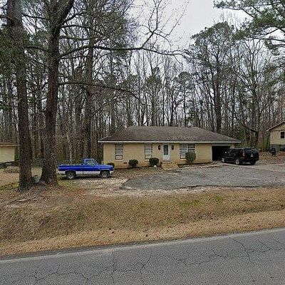 664 Hog Liver Rd, Carrollton, GA 30117