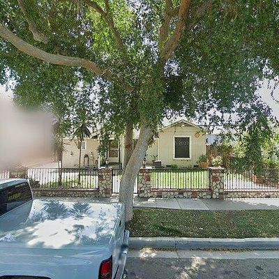 6652 Gale Ave, Long Beach, CA 90805