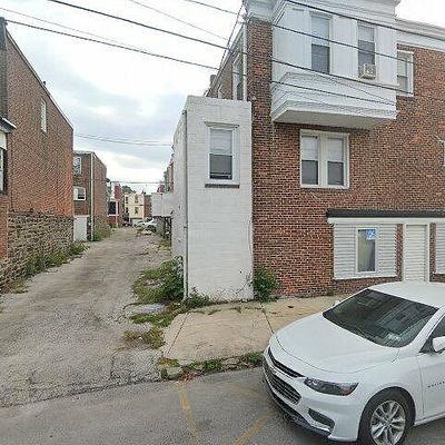 666 Fern St, Darby, PA 19023