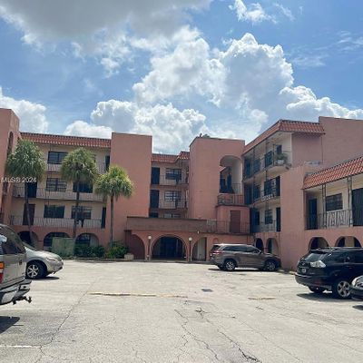 6675 W 4th Ave, Hialeah, FL 33012