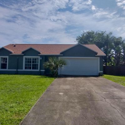 669 Gerhard Ave Sw, Palm Bay, FL 32908