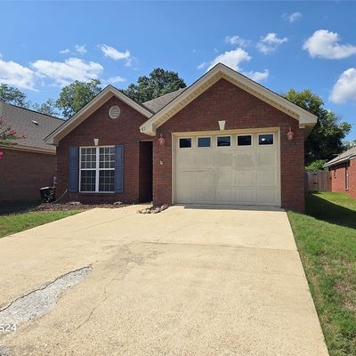 67 Forest Trl, Millbrook, AL 36054