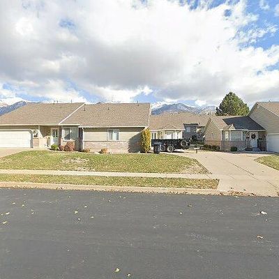 67 S 300 E, Kaysville, UT 84037