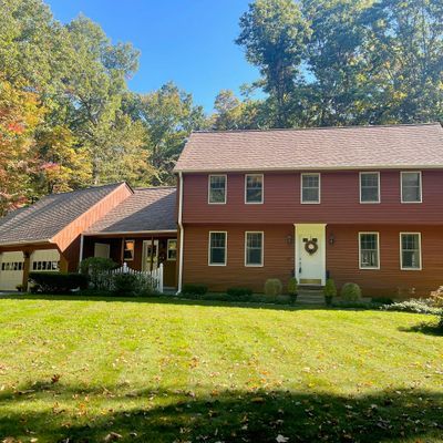 67 West St, Hebron, CT 06248