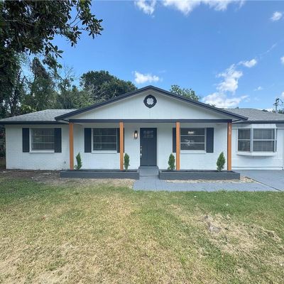 670 Vincent Dr, Mount Dora, FL 32757