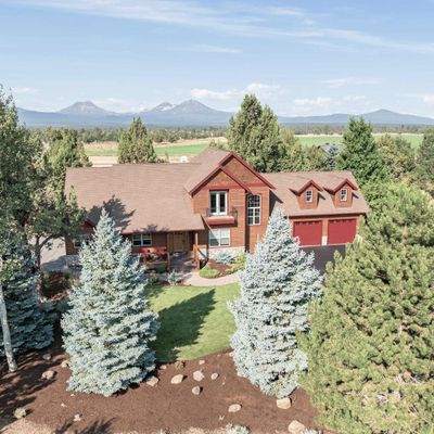 67025 Rock Island Ln, Bend, OR 97703