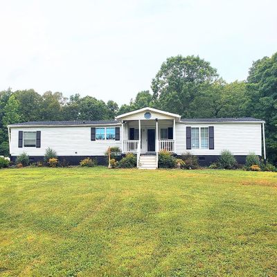 672 Copper Hill Rd, Rice, VA 23966