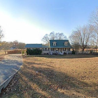 6738 Old Railroad Bed Rd, Toney, AL 35773