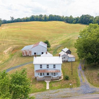 674 Burketown Rd, Weyers Cave, VA 24486