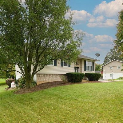 676 Nittany Valley Dr, Bellefonte, PA 16823