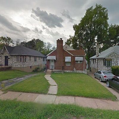 6764 Edison Ave, Saint Louis, MO 63121