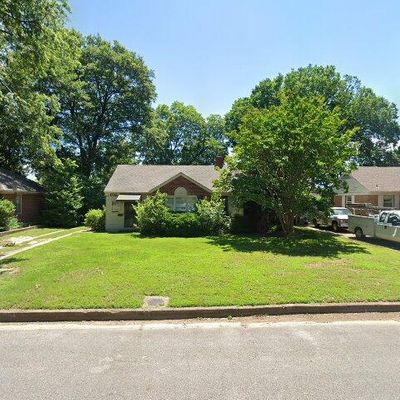 678 Moss Rd, Memphis, TN 38117