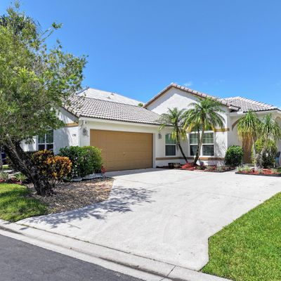 6782 Coral Reef St, Lake Worth, FL 33467